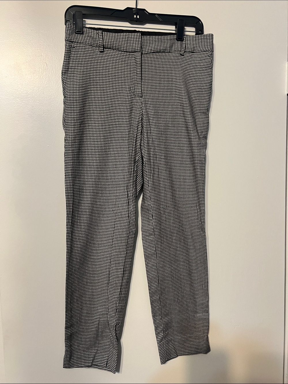 Talbots Black and White Houndstooth size 2P Hampshire Ankle Pants